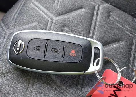 2025 Nissan Kicks Sv Intelligent Awd из США, поврежденный, VIN 3N8AP6CBXSL414669